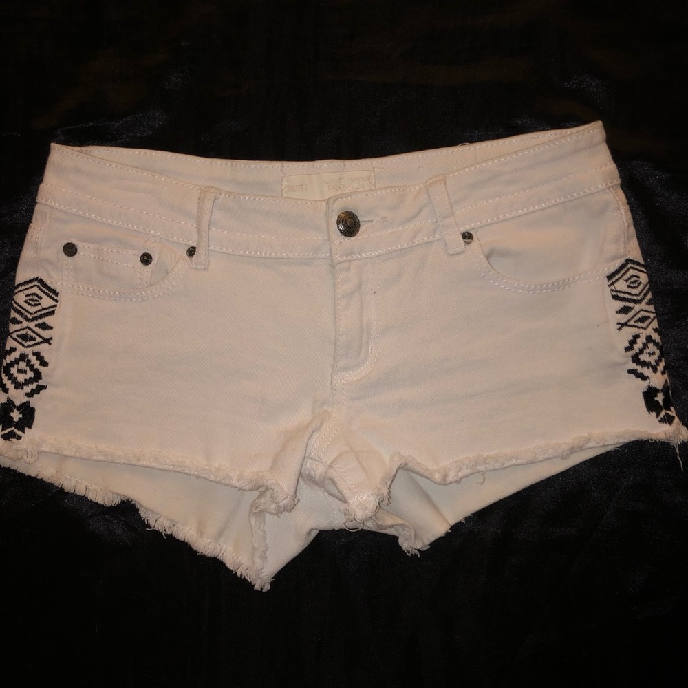 Almost Famous White Jean Shorts-7